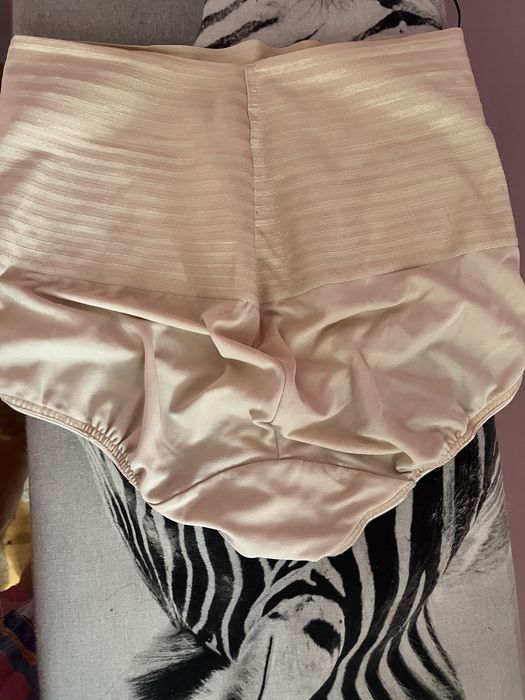 Корегуючі трусики ElEXEES