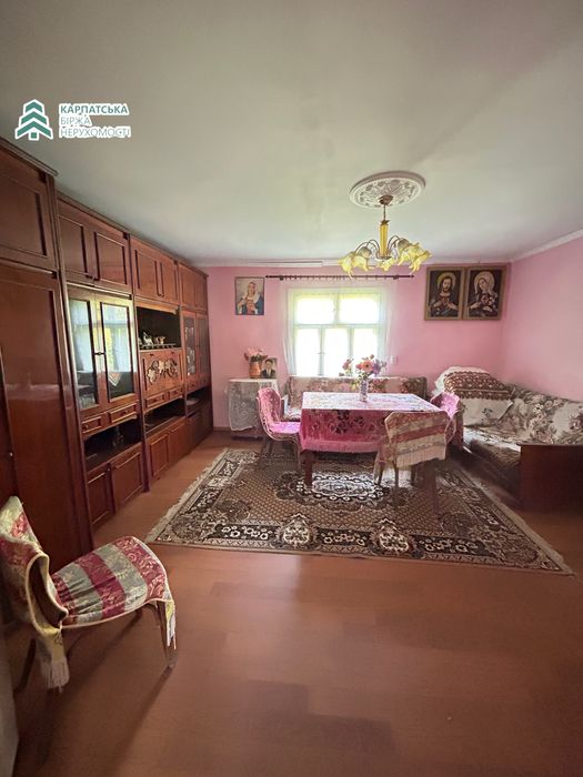 Будинок в гірському селі Нижній Студенний