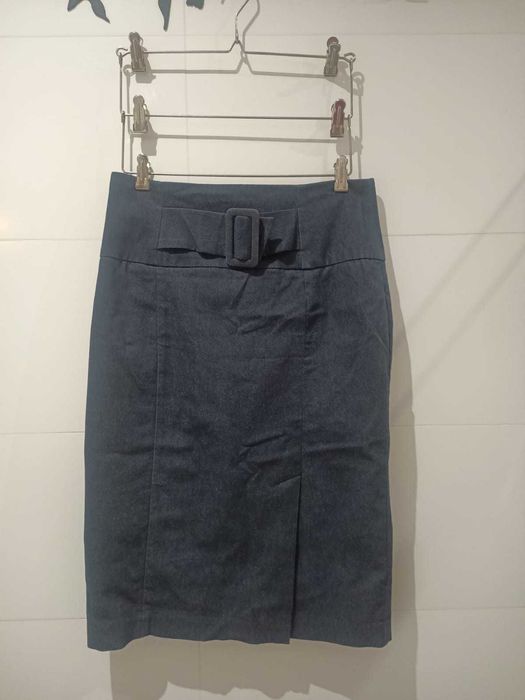 Ołówkowa spódnica jeansowa