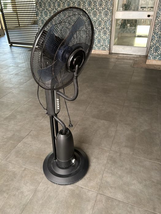 Ventoinha com nebulizador
