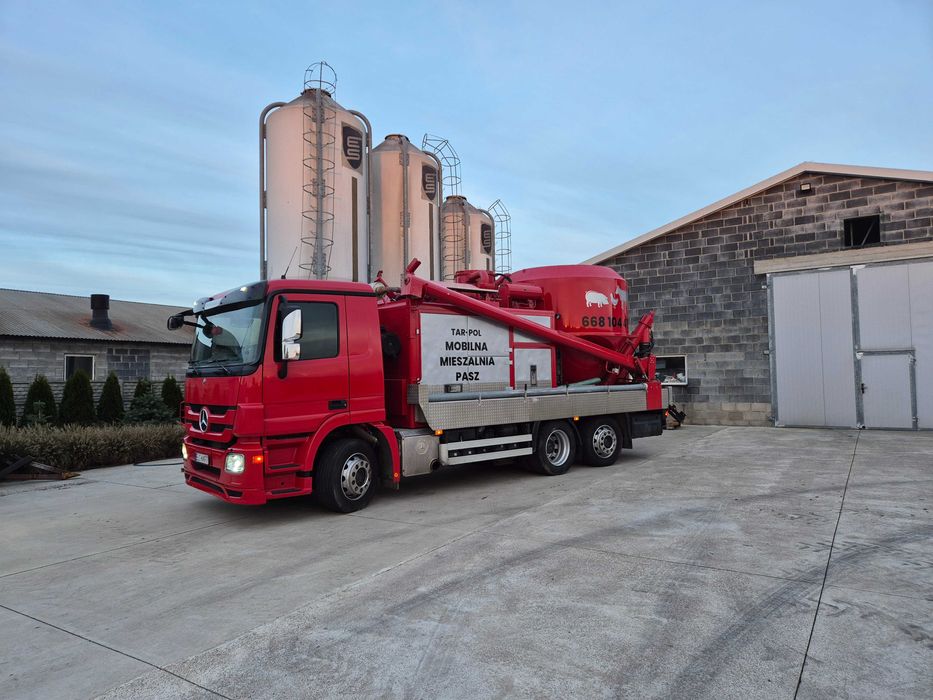 Mobilna Mieszalnia Pasz - Usługi Śrutownik Gniotownik