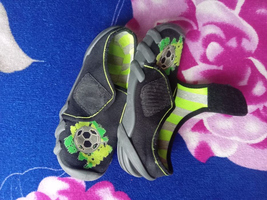Тапочки на мальчика, для садика , дома