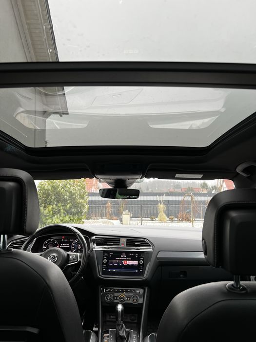 Sprzedam Tiguan R-Line