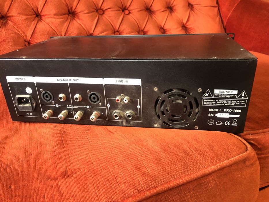 Amplificador 1000 Watts Skytec