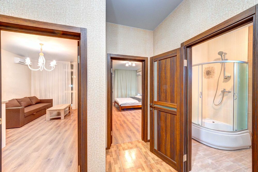 Посуточно 2к квартира. ул. Предславинская, 57. м. Лыбедская