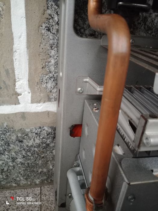 Esquentador wilo para reparação, já está parado a muito tempo.