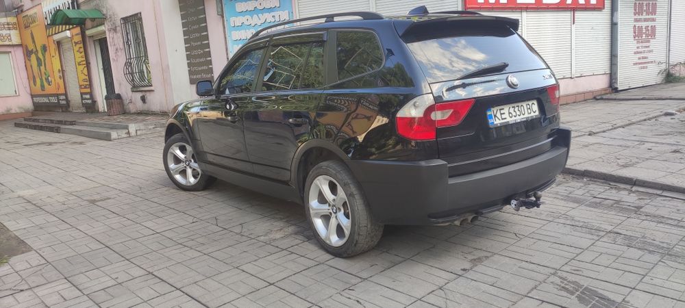 Продам BMW X3 E83.