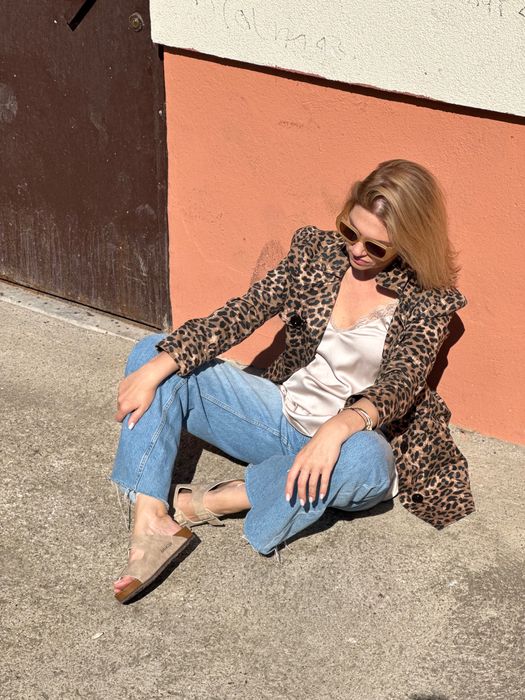 Біркенштоки сірі, чорні, беж, білі та беж з камінцями 36-40 розміри