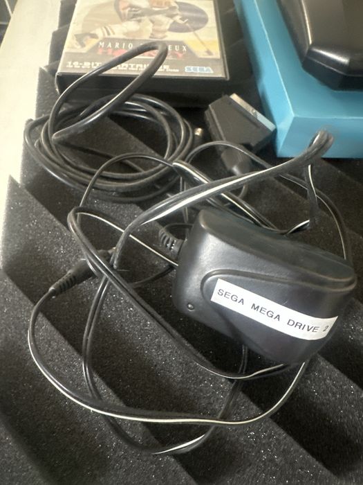Consola sega mega drive 2 com jogos