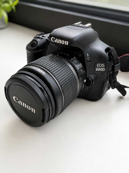 Canon 600D + 2 obiektywy | 18-55 IS II + 50mm f/1.8