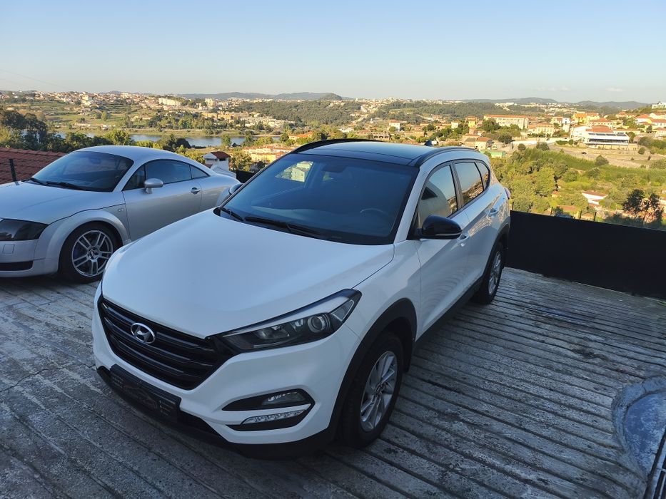 Hyundai Tucson 1.7 — photo 2