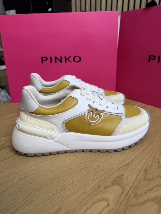 Кросівки Pinko 37 р 23.5-24 см ніжка