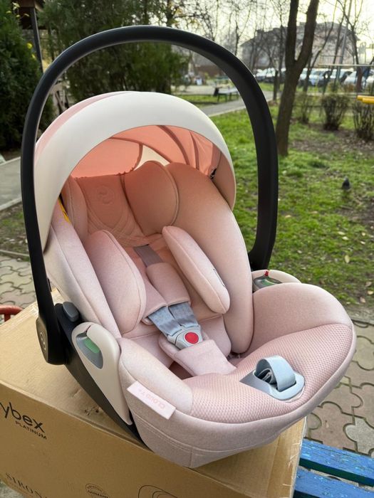 Автокресло CYBEX