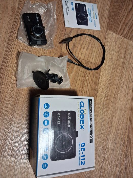 Відеореєстратор Globex GE-112