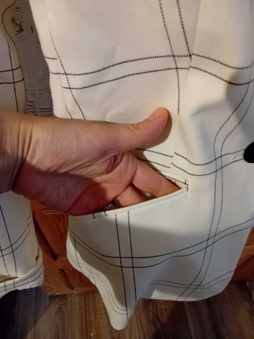 żakiet marynarka biała w kratkę reserved 36 nowa bez metki + gratis