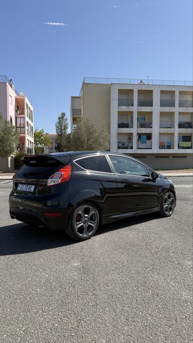 Fiesta st 2017  160 000kms