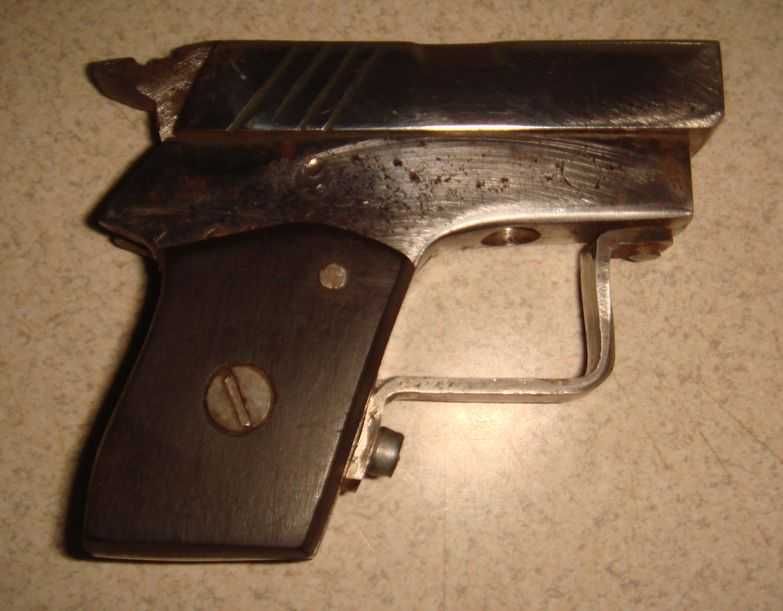 Пистолет - зажигалка