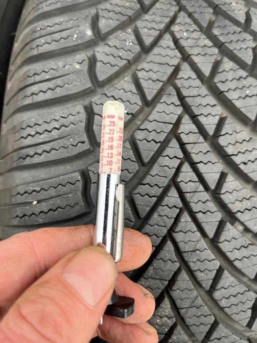 4 Opony zimowe Bridgestone Blizzak LM005 205/60 R16 92H