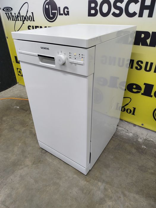 Посудомийна машина фірми Siemens, модель SR24E202EU