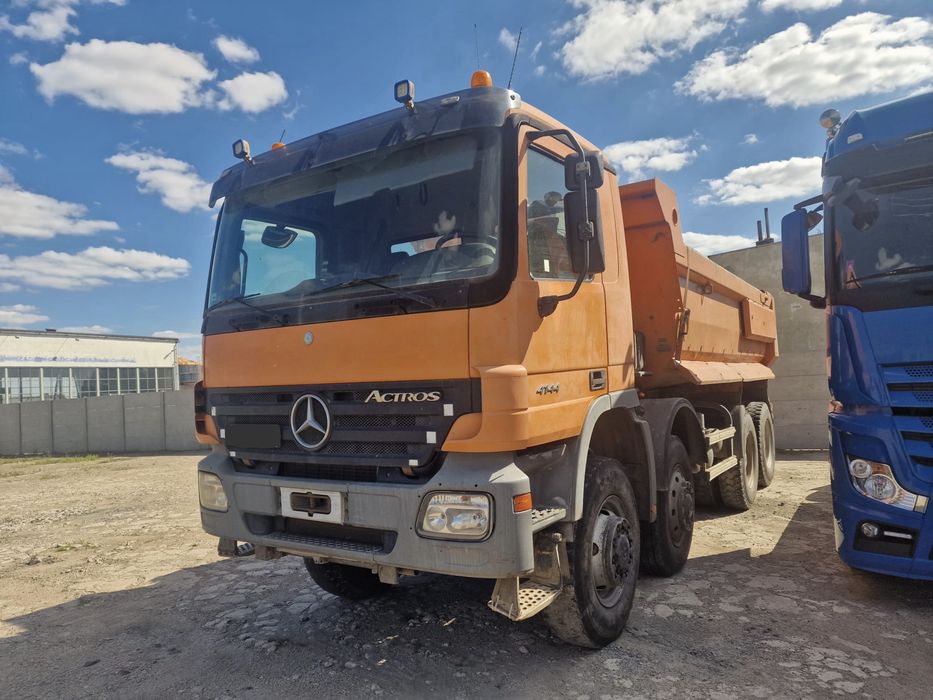 KOMATSU PW118MR-8 Klima 4 łyżki+widły Oryginał Mercedes 8x8