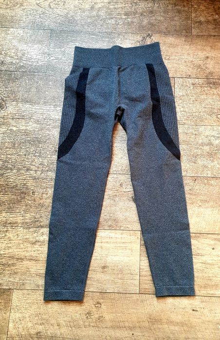 Legginsy nowe push up rozm.S