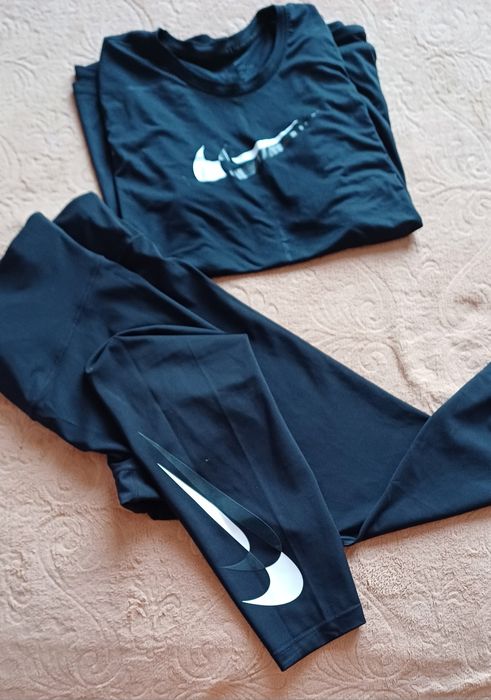 Жіночий спортивний набір