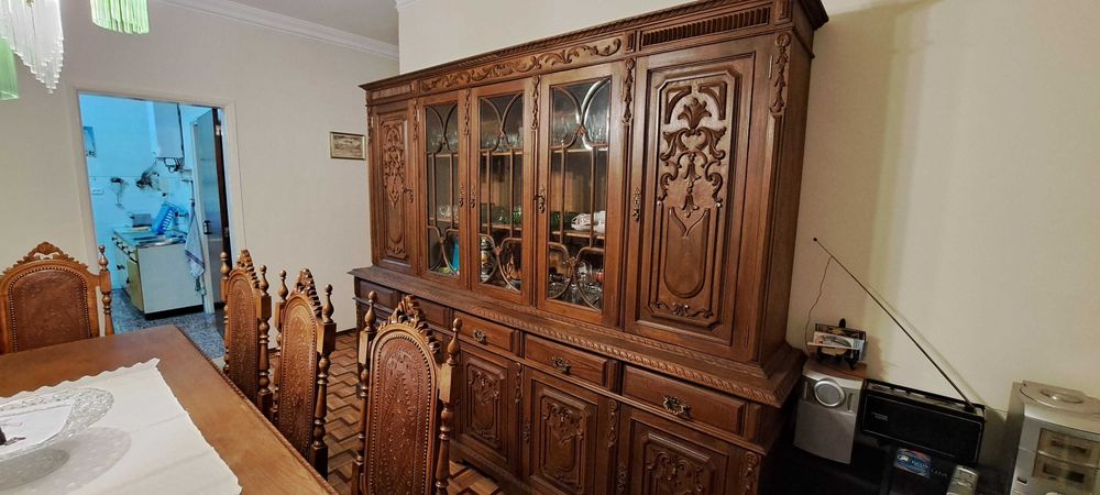 Mobília de Sala em Carvalho