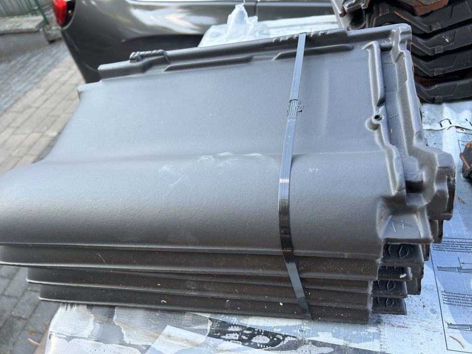 Dachówka Roben Monza plus antracytowa na sprzedaż