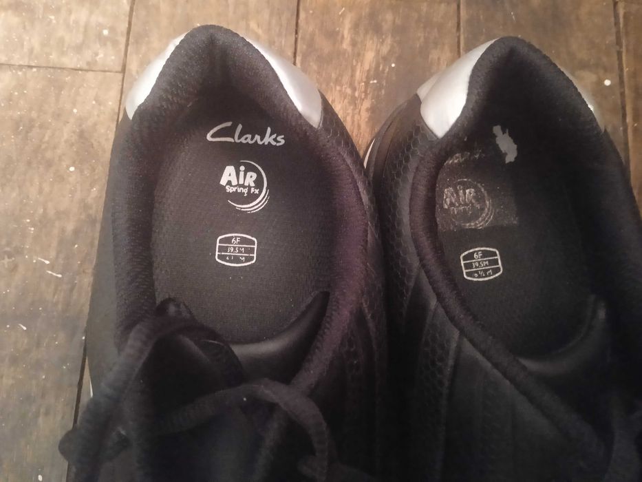 Продам кросівки оригінал