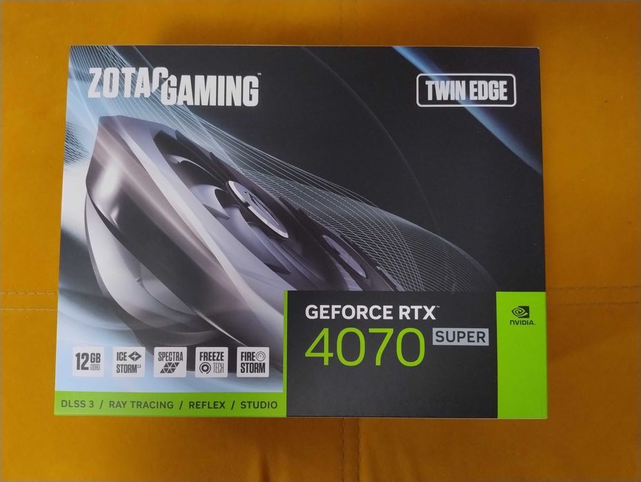 ZOTAC GeForce RTX 4070 SUPER Twin Edge 12GB GDDR6X sprawna 100%
