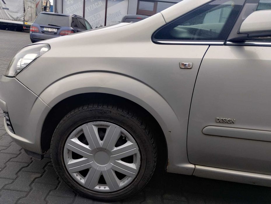 błotnik przód przedni prawy lewy Opel Zafira B Z167, części