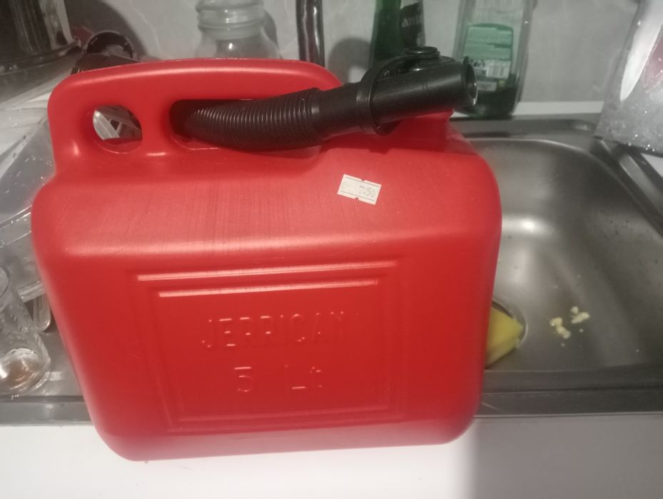 Embalagem para gasolina