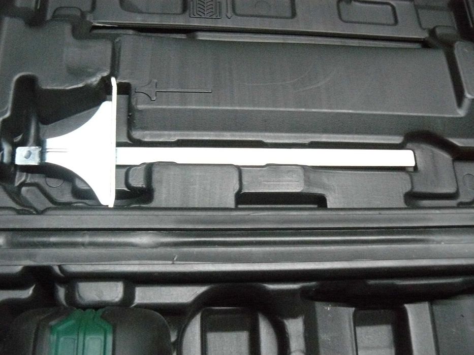 Wyrzynarka akumulatorowa z kpl. brzeszczotów zamienię sprzedam