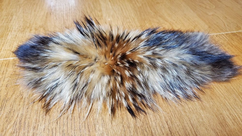 Обрез от натурального енота