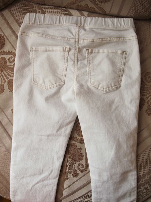 Стильные джинсы скинни Benetton Pocopiano Германия р.152 девочке