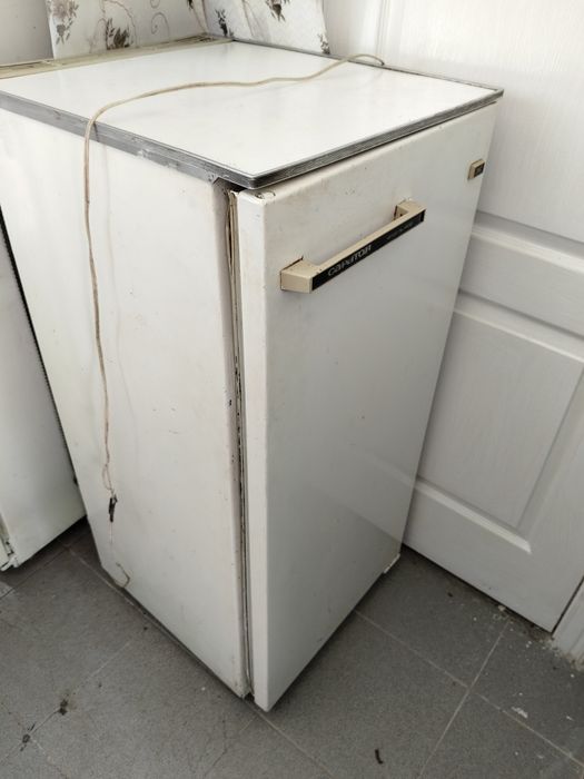 Продам холодильник