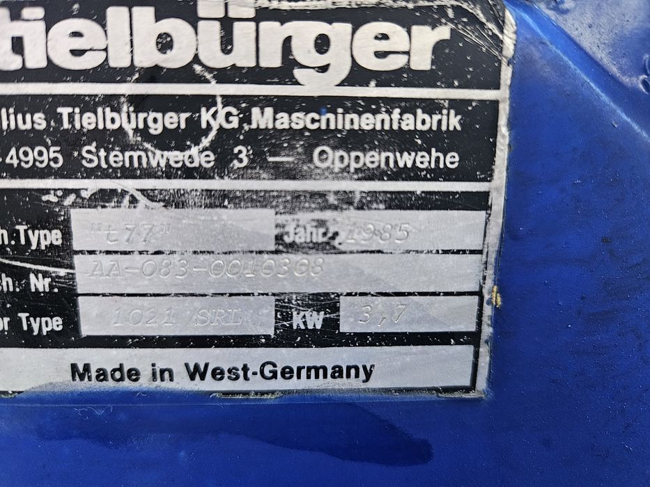 Zamiatarka spalinowa Tielbürger T77