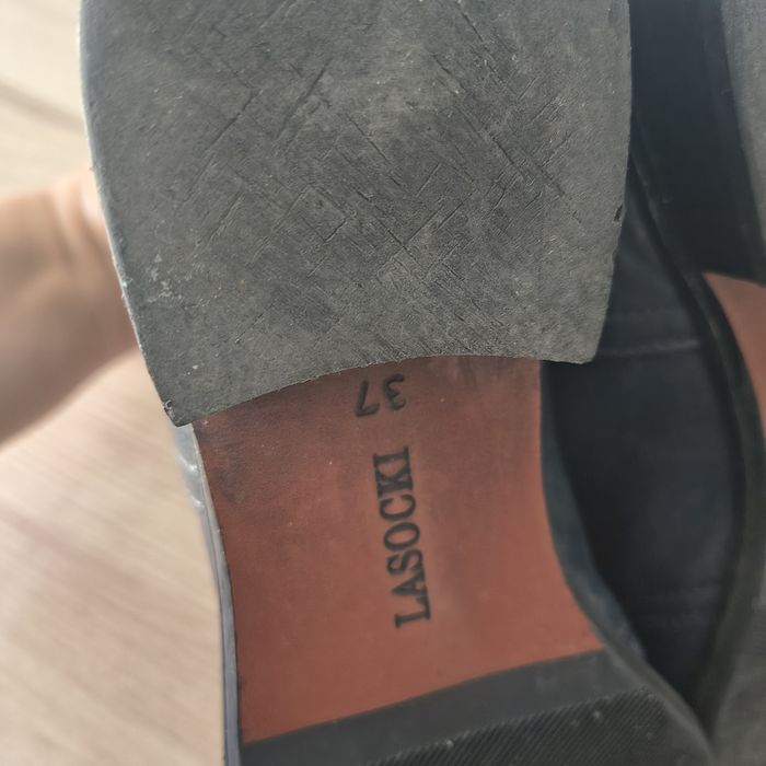 Skórzane sznurowane botki Lasocki jesień/zima z ociepleniem 37