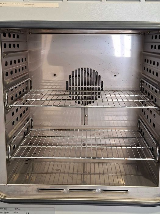 Estufa de secagem para laboratório marca Binder
