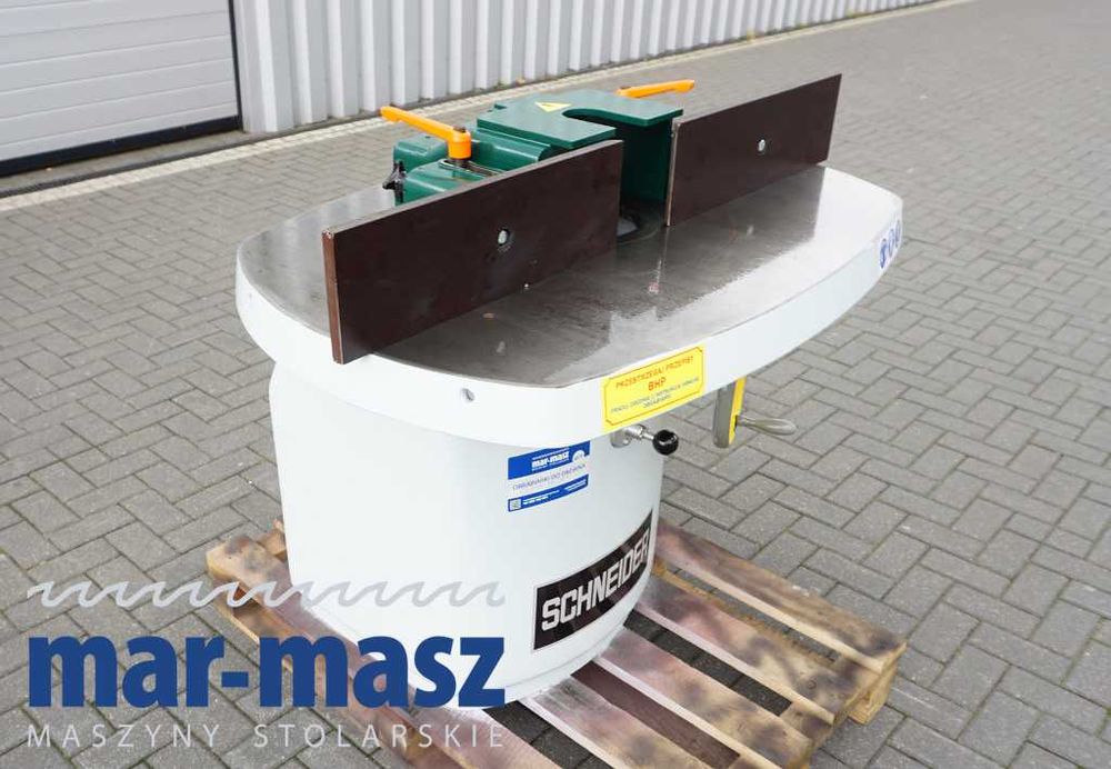Frezarka dolnowrzecionowa Schneider os 30mm