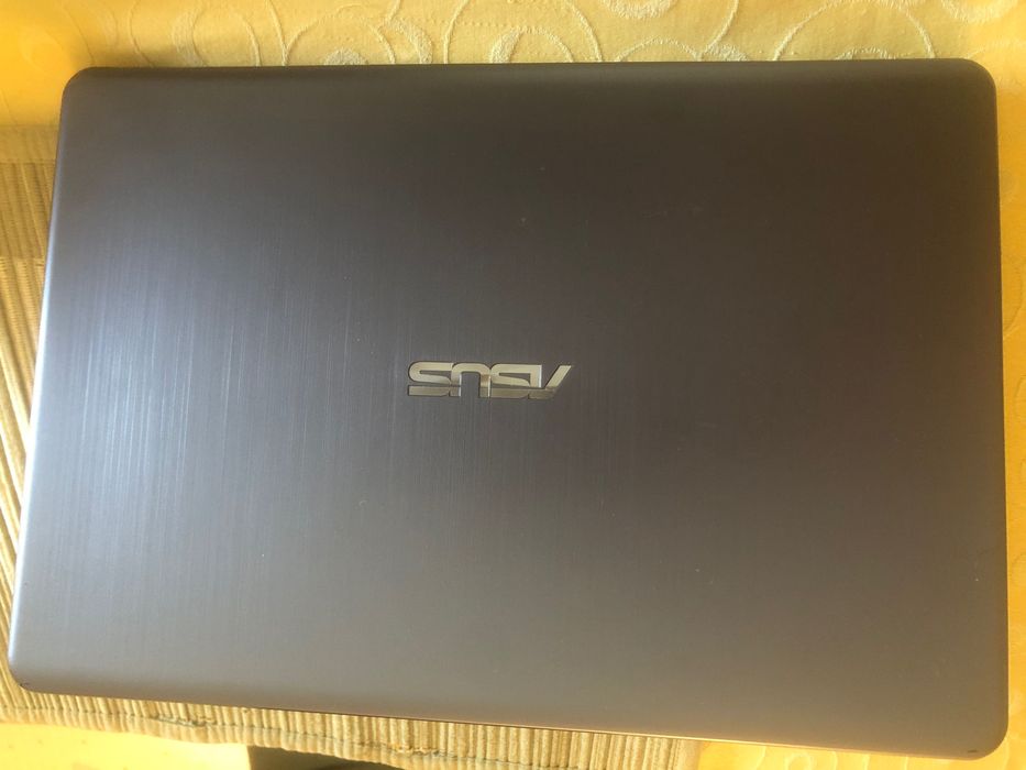 Laptop Asus Intel Celeron N4000 1.10GHz