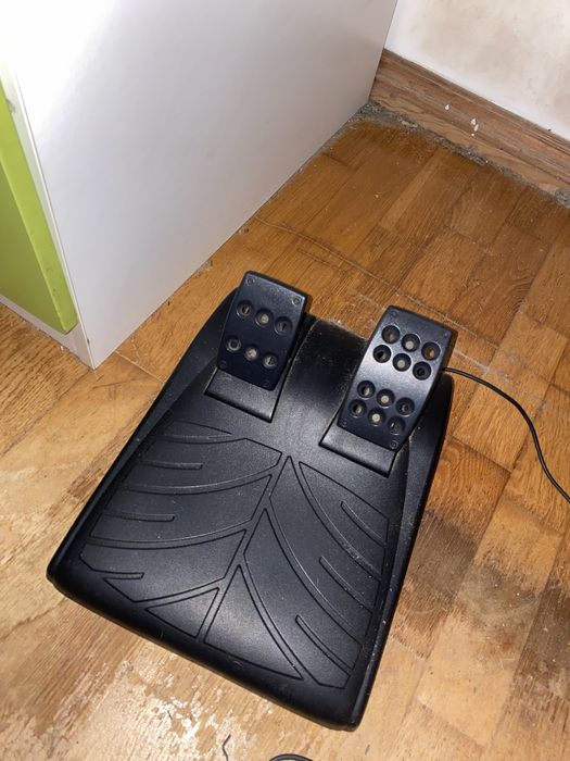 Logitech Driving Force GT