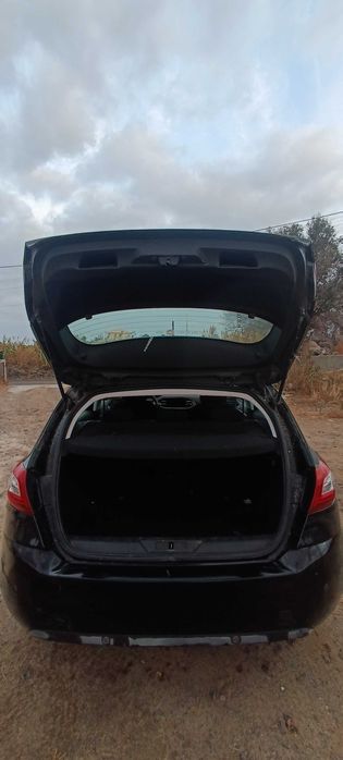 Peugeot 308 1.6 HDi | 2015 | 112.000 km | Venda urgente foto 5