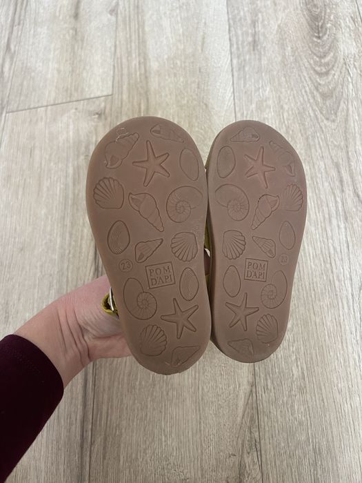 Дитячі замшеві сандалі Рот D'api