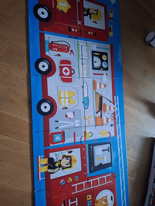 Puzzle czuczu woz strazacki
