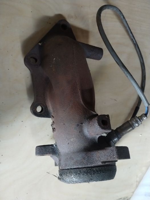 Mitsubishi Outlander I 2.0t flasza rura wydechowa kolanko