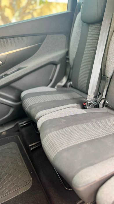 Peugeot 5008 130CV