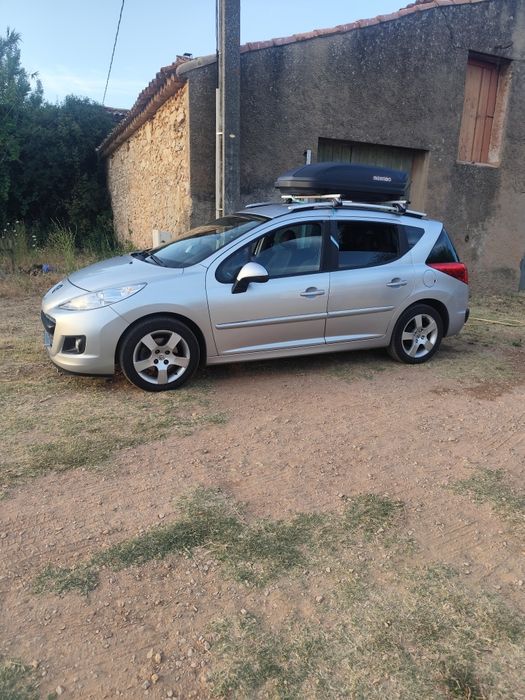 Peugeot 207 sw..