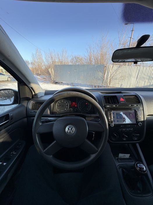 Golf 5, 1.6 FSI, 2005 год