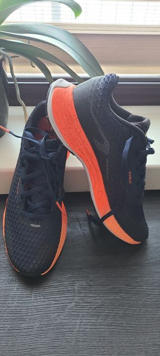 Кросівки Decathlon 37р.